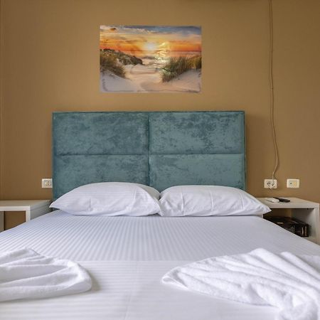 Central Garden Residence Sofia - Free Parking Εξαμίλιο Εξωτερικό φωτογραφία