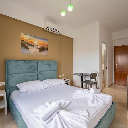 Central Garden Residence Sofia - Free Parking Εξαμίλιο Εξωτερικό φωτογραφία
