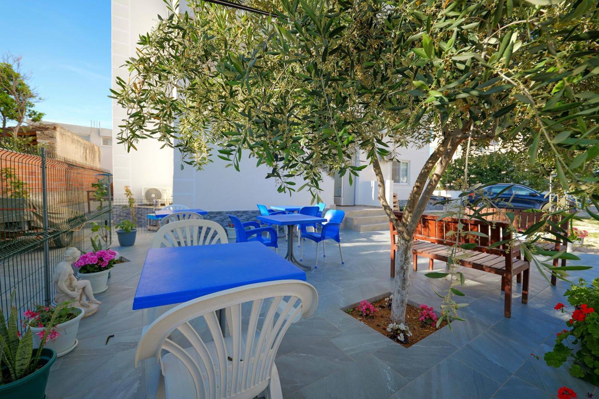 Central Garden Residence Sofia - Free Parking Εξαμίλιο Εξωτερικό φωτογραφία