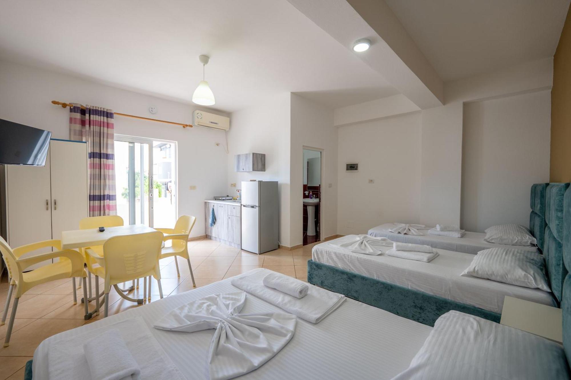 Central Garden Residence Sofia - Free Parking Εξαμίλιο Εξωτερικό φωτογραφία